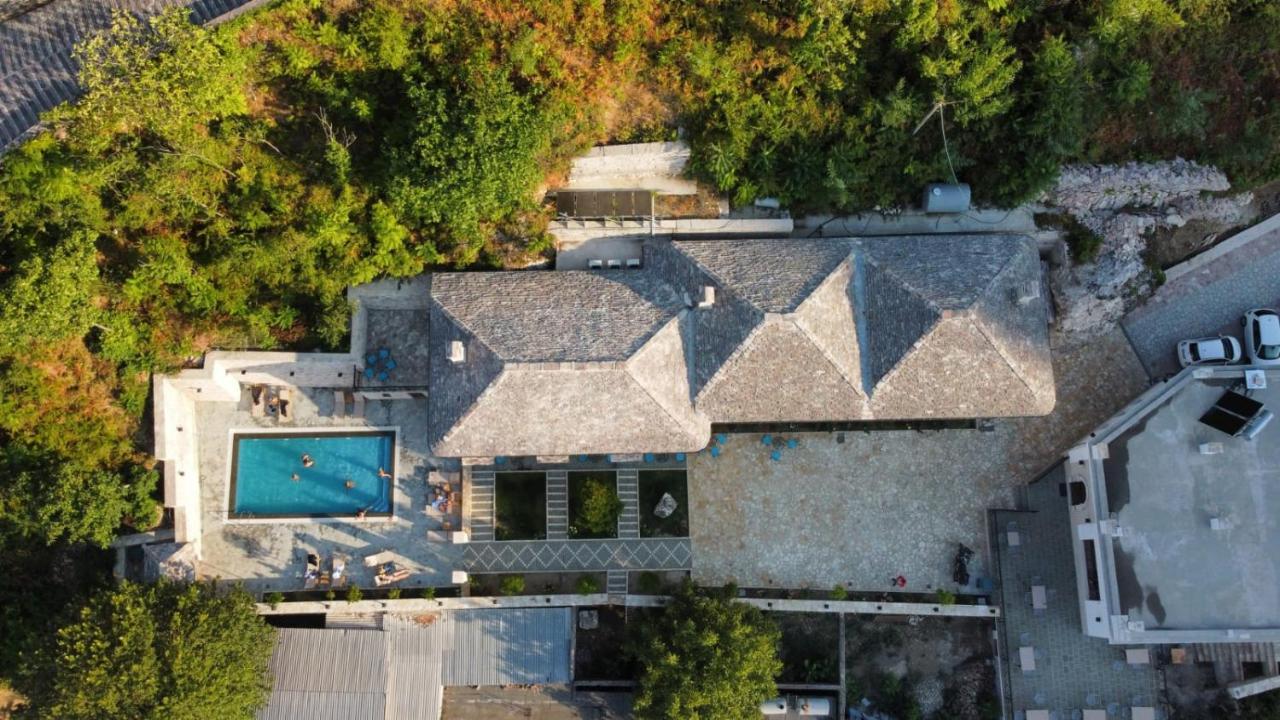 Rose Garden Hotel Gjirokastër Eksteriør bilde