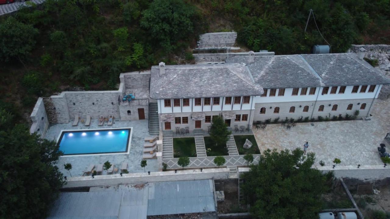 Rose Garden Hotel Gjirokastër Eksteriør bilde
