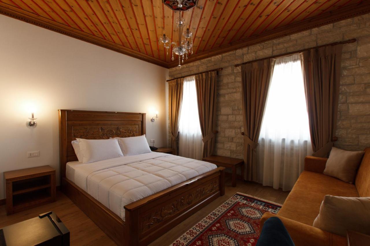 Rose Garden Hotel Gjirokastër Eksteriør bilde