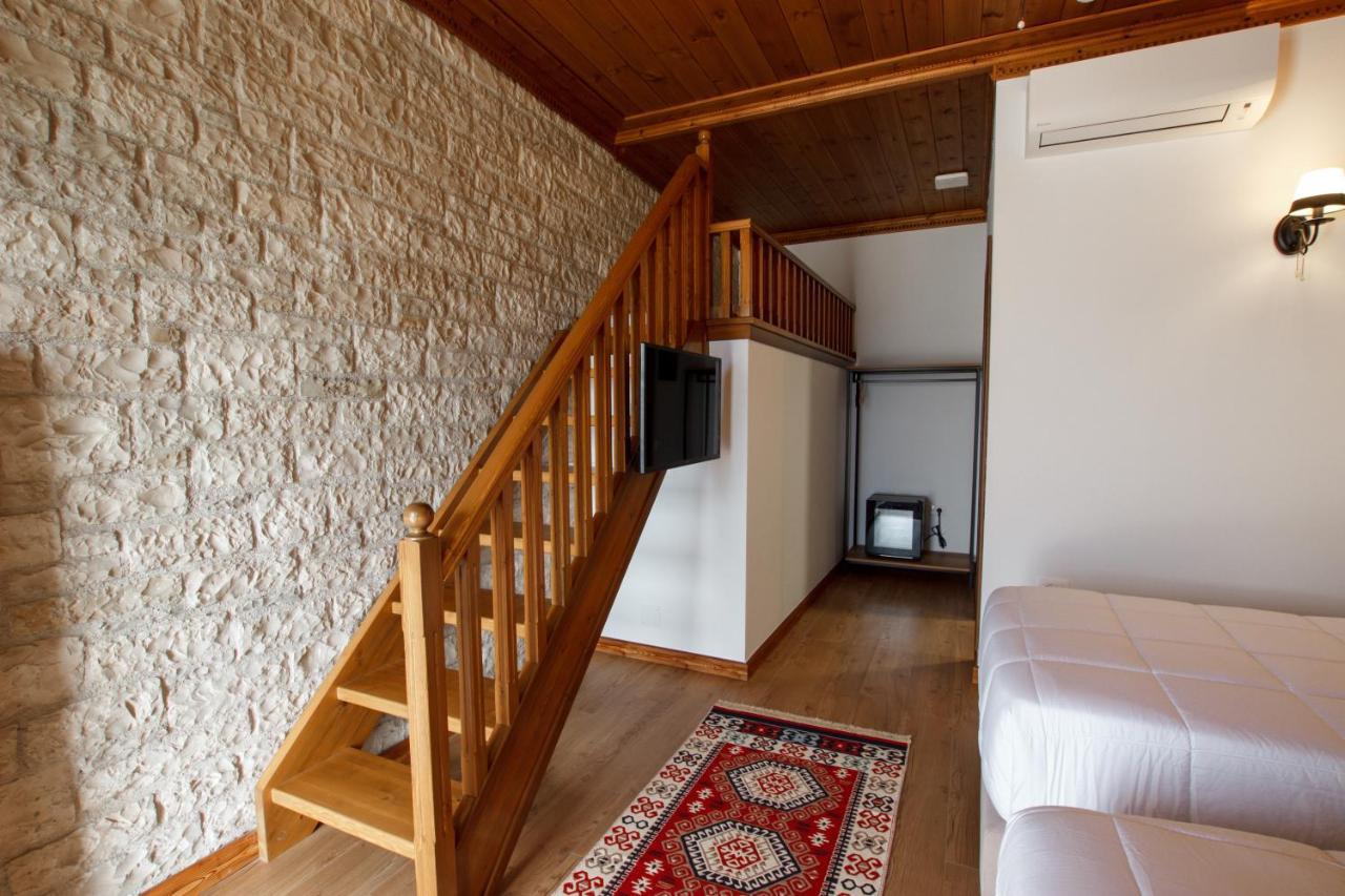 Rose Garden Hotel Gjirokastër Eksteriør bilde