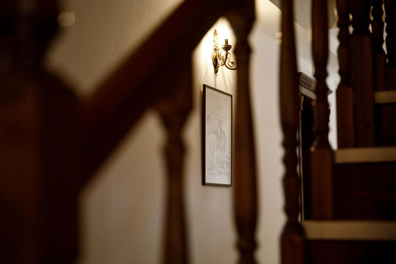 Rose Garden Hotel Gjirokastër Eksteriør bilde