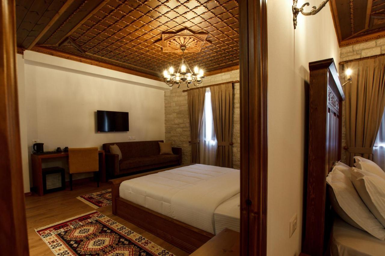 Rose Garden Hotel Gjirokastër Eksteriør bilde